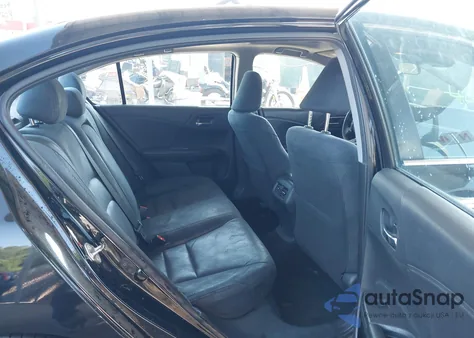 2016 Honda Accord Ex z USA, uszkodzony, nr VIN 1HGCR2F08GA157366